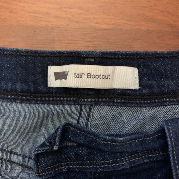Levi’s Women’s 515 Bootcut/ Button Pocket, mid - rise, 32/34 (14L) blue jeans - Picture 16 of 16